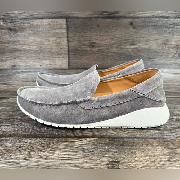 OluKai Ka'a Loafer Slip on Shoes Men's Size 10 Grey New